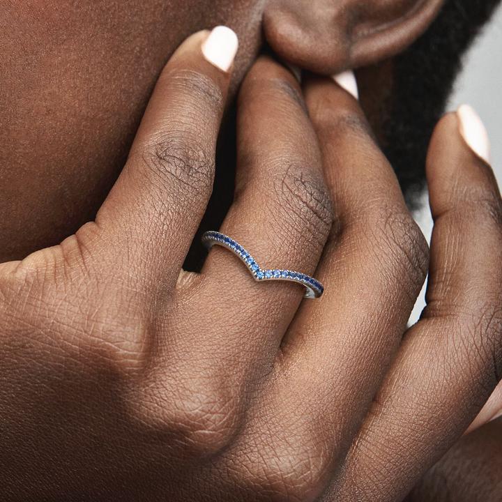 Actual product image Pandora Sparkling Wishbone Blue Ring (54, 925 Silver)