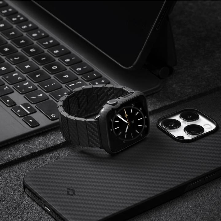 Produktbild Pitaka Air case for Apple Watch 7 & 8 41mm