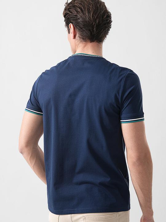 Actual product image Fred Perry M1588 (L)