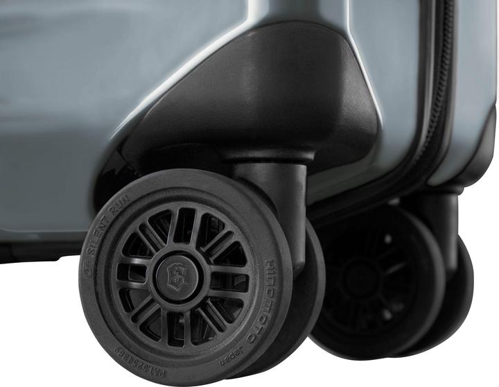 Produktbild Victorinox Airox, Frequent Flyer Hardside Carry-On, Silber (34 l)