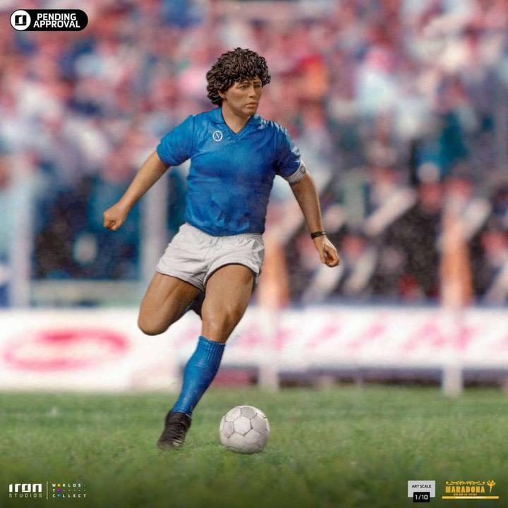Actual product image Iron Studios Diego Armando Maradona