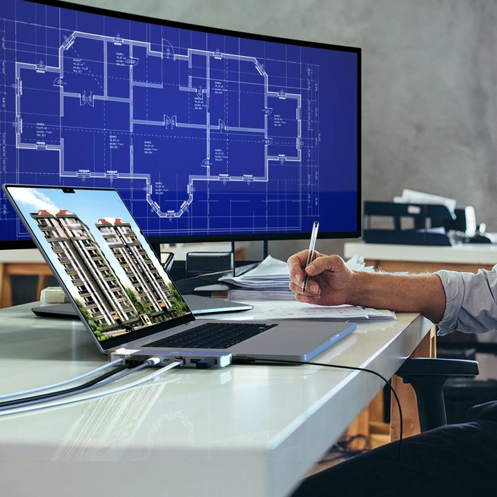 Actual product image j5Create JCD395 (USB-C, 7 ports)
