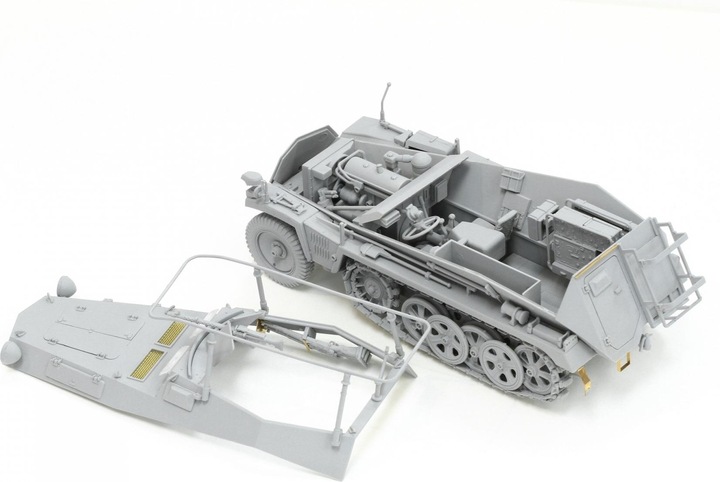 Produktbild 1:35 Sd.Kfz.250/3 "Greif"