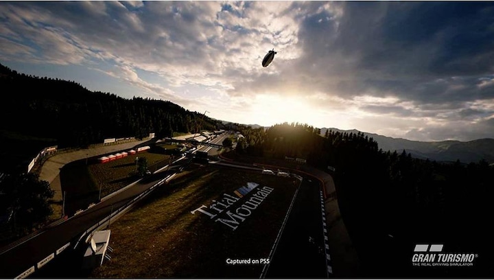 Actual product image Sony Gran Turismo 7 (PS5, DE)