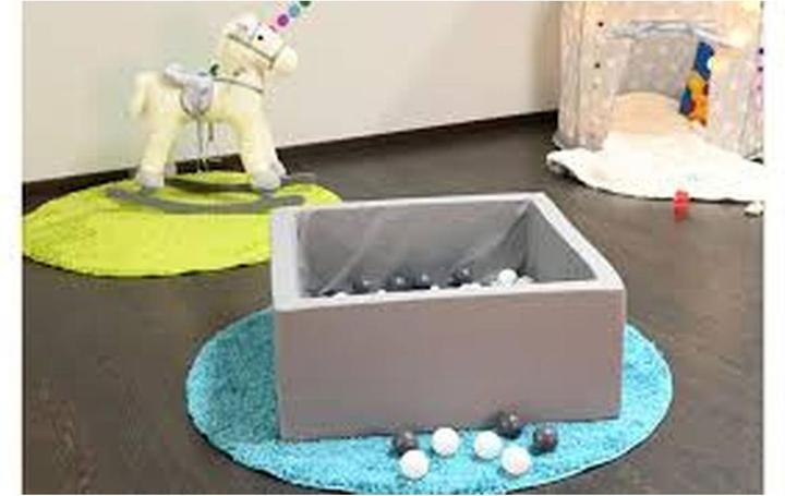 Produktbild Knorrtoys Bällebad soft eckig "Grey" - 100 balls grey/white