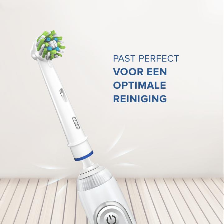 Image du produit Oral-B Cross Action CleanMaximiser (12 x)