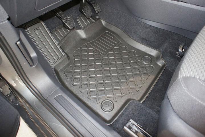 Actual product image Aristar All-weather floor mats for VW Touran from 2015 to today (1 set of 4 floor mats)