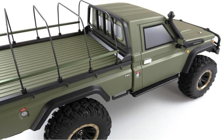 Actual product image Amewi AMXRock RCX8PS Electric Brushed Crawler 4WD 1:8 RTR Military Green (RTR Ready-to-Run)