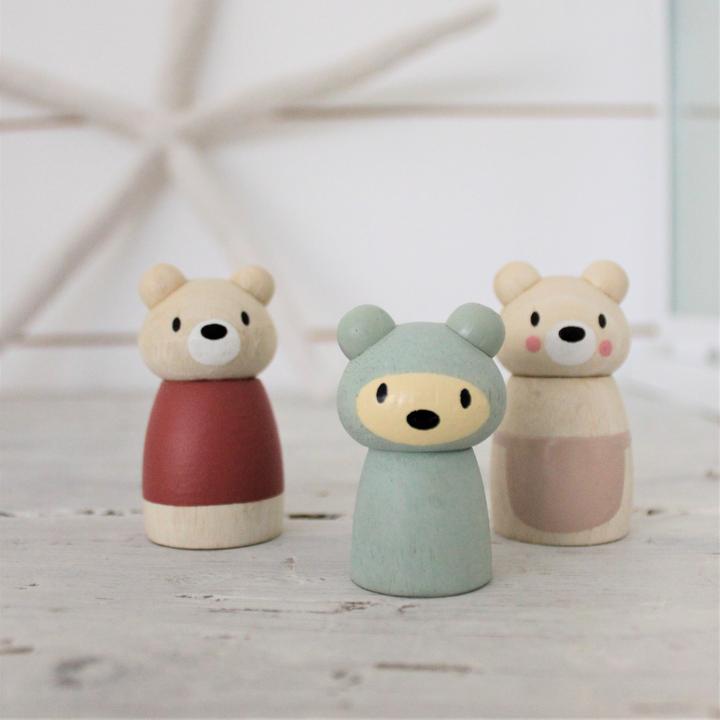 Actual product image Tender Leaf Toys Bear family