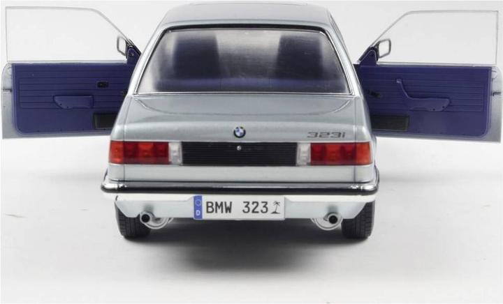 Actual product image Solido 1:18 BMW E21 323I s. blau met. 1980
