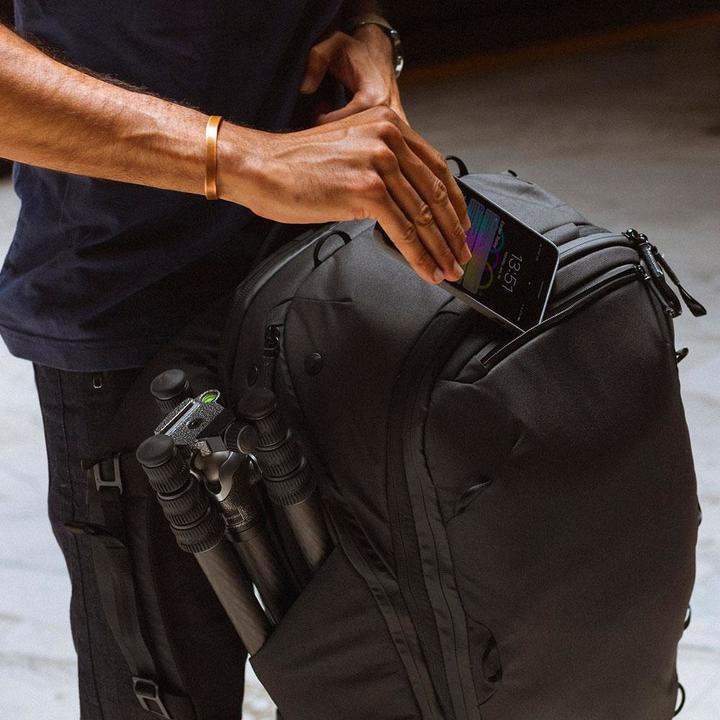 Actual product image Peak Design Travel Backpack (Photo backpack, 45 l)