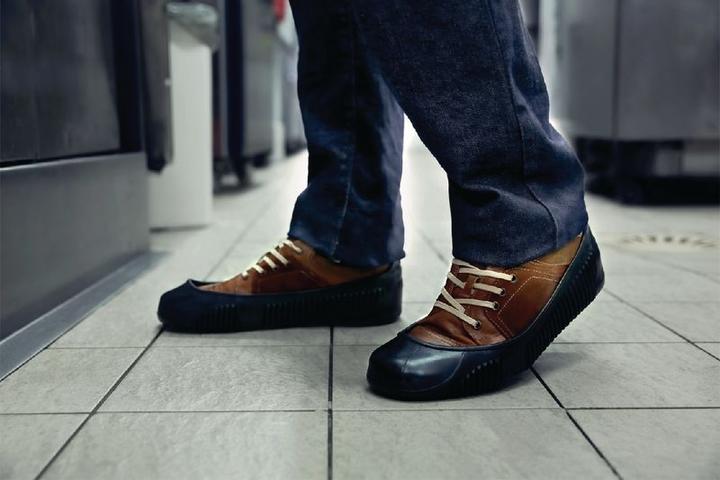 Produktbild Tiger Grip Sicherheitsüberschuh Total Protect (41, 42, 43, 44, 45)