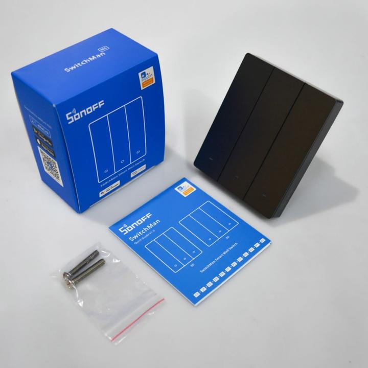 Produktbild Sonoff Smart 3-Channel Wi-Fi Wall Switch Black (M5-3C-80)
