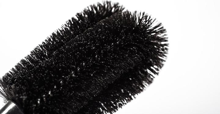 Actual product image Muc-Off Brush-2 Prong (936 ml, Brush)