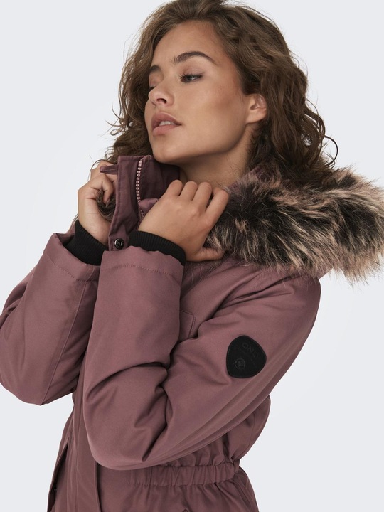 Image du produit Only Capuche avec bord en fausse fourrure amovible Poignets côtelés Parka Longue parka (S)