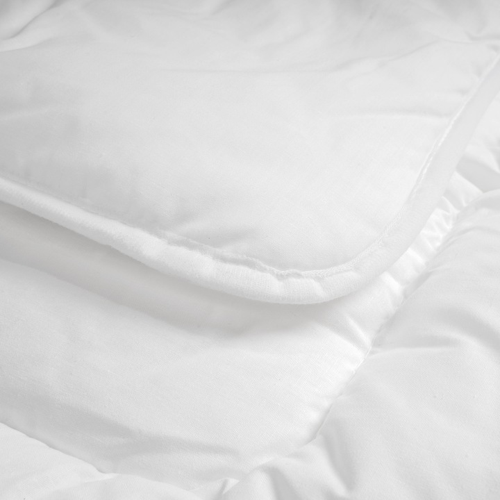 Actual product image Julius Zöllner Duvet + pillow, Hygiena (80x80 cm/ 40x35 cm) (80 x 80 cm, 100 x 135 cm)