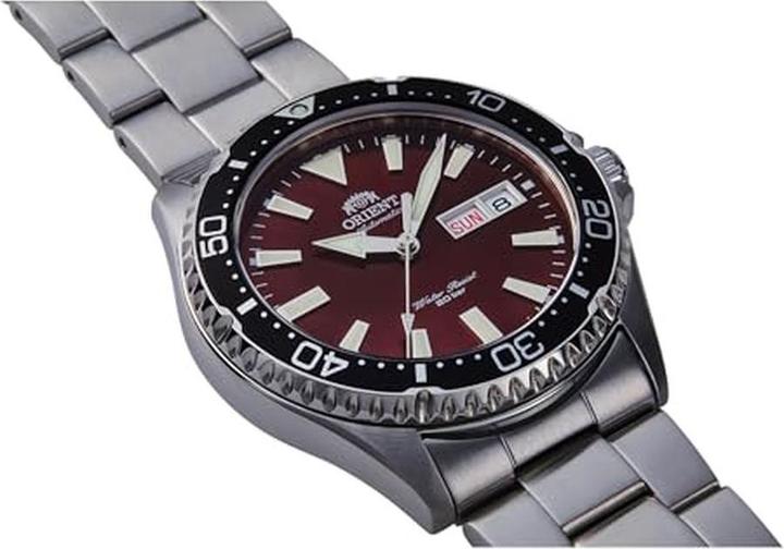 Actual product image Orient Sports Kamasu / Mako III - RA-AA0003R (Analogue wristwatch, 41 mm)