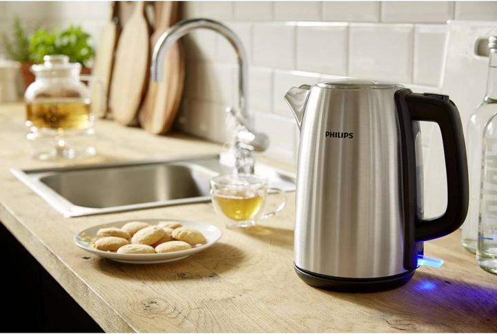 Actual product image Philips Viva Collection HD9351/90 (1.70 l)