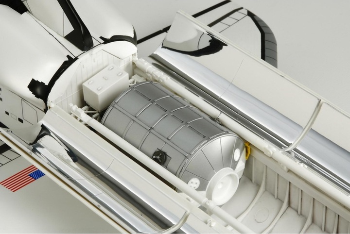 Produktbild Tamiya Space Shuttle Atlantis