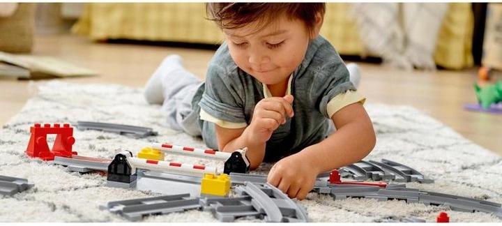 Actual product image LEGO Railway rails (10882)