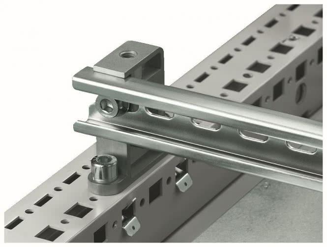 Image du produit Rittal Rack Rail profilé en C