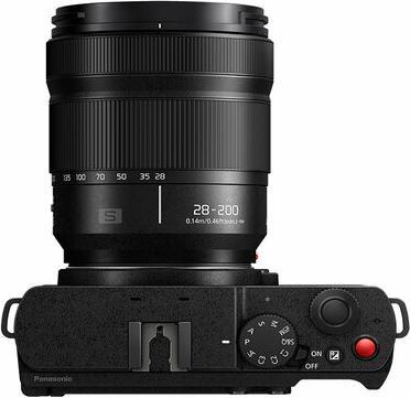 Produktbild Panasonic Lumix S9 Kit (28 - 200 mm, 24.20 Mpx, Vollformat)