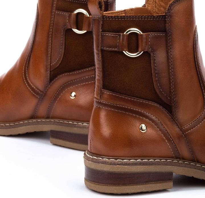 Actual product image Pikolinos Aldaya (37)