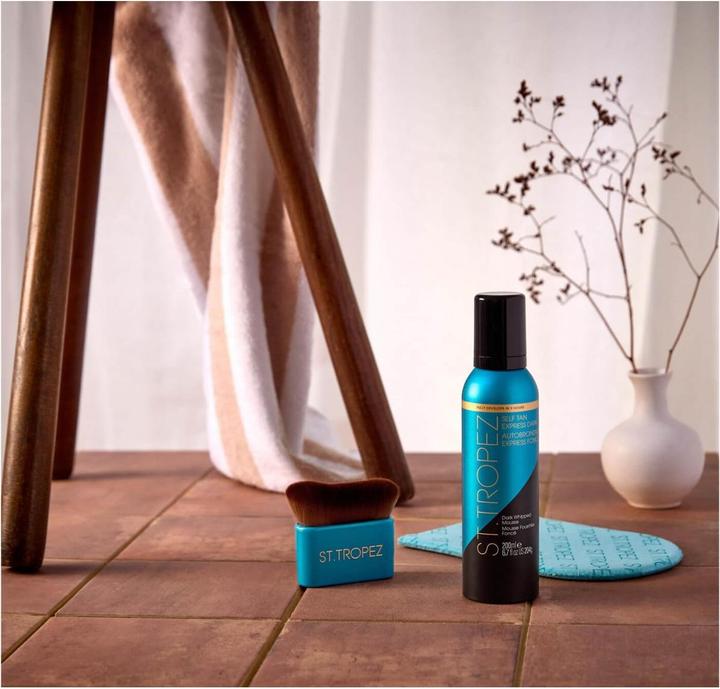Produktbild St. Tropez ST.TROPEZ - Express Dark Whipped Mousse (Selbstbräunungsschaum, 200 ml)