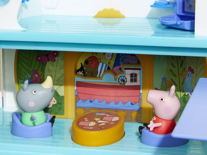 Actual product image Hasbro Peppa's cruise ship