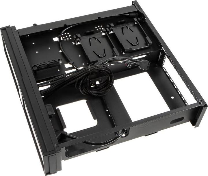 Actual product image Silverstone SST-ML08B-H w/ Handle ITX (Mini-ITX)