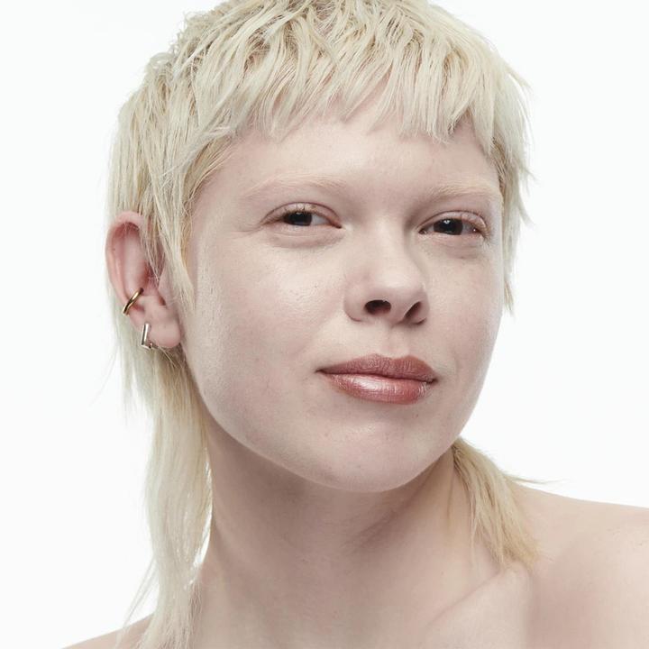 Image du produit MAC Cosmetics Studio Rad Serum Pow Fond de Teint NW5 (NW5)