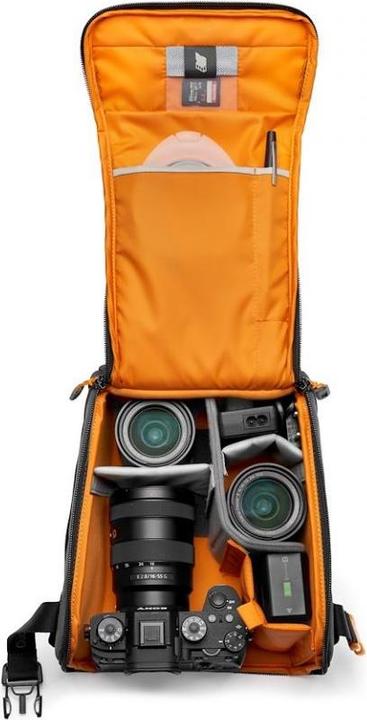 Actual product image Lowepro GearUp Creator Box L II (Camera case, 4.50 l)