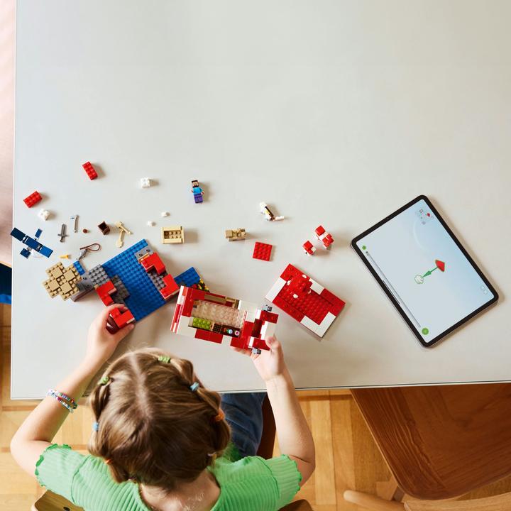 Actual product image LEGO Das Pilzkuh-Haus (21270, LEGO Minecraft)