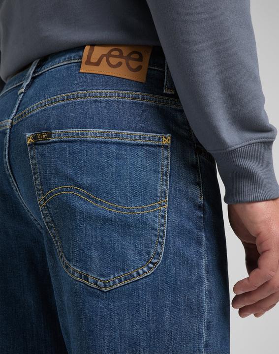 Actual product image Lee Brooklyn Straight (W46/L34)