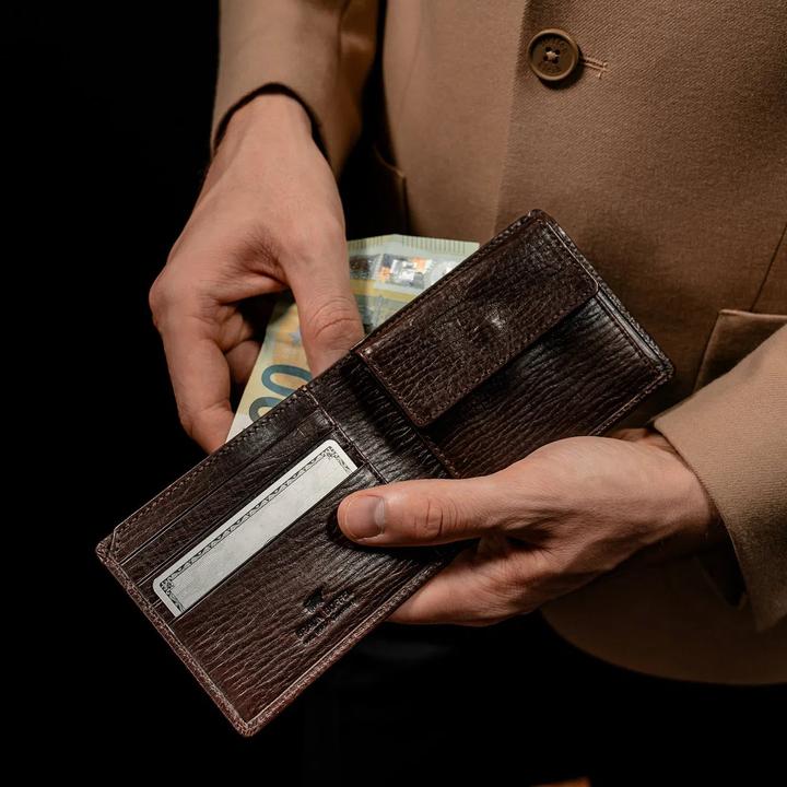 Actual product image Braun Büffel Benedikt Rfid