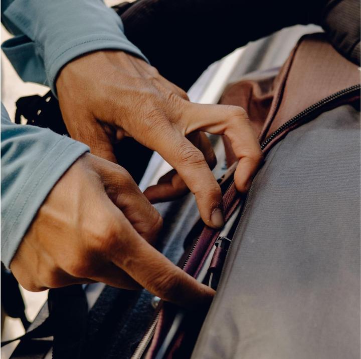 Actual product image Peak Design Outdoor Backpack 45L (Photo backpack, 45 l)