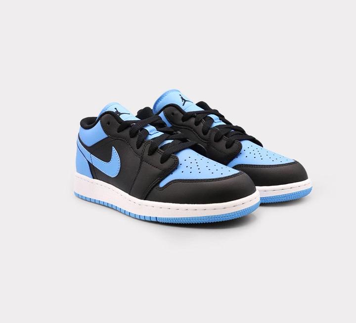 Produktbild Nike Air Jordan 1 Low (40)