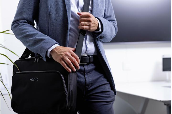 Actual product image Onit Toploader Black 14.1-15.6 (15.60", Universal)