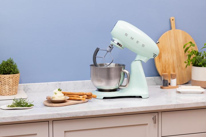 Actual product image Smeg 50's Retro Style Full Colour (1000 W, 4.80 l)