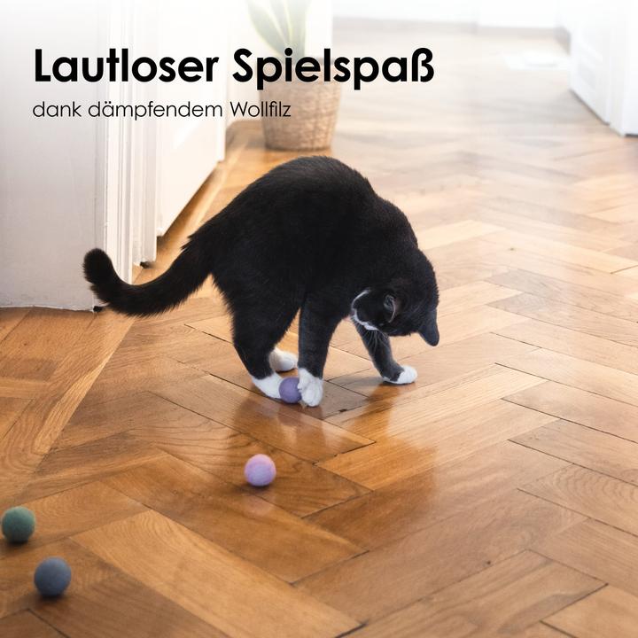 Actual product image LucyBalu RAINBOW BALLS FilzbÃ¤lle (Cat scratching toy)