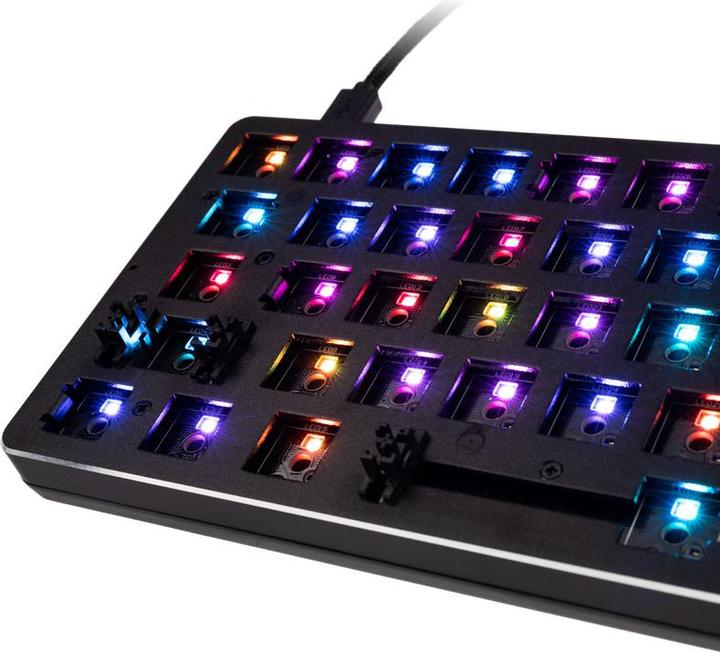 Produktbild Glorious PC Gaming Race GMMK Compact (US, Kabelgebunden)
