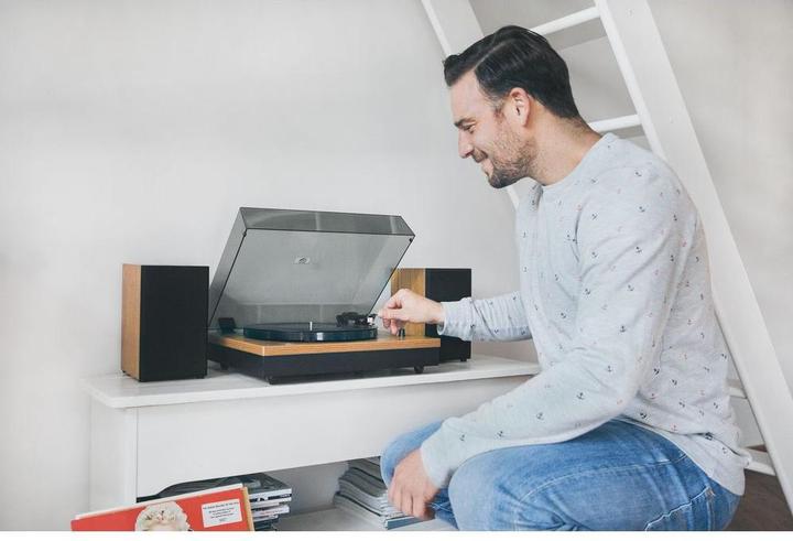 Actual product image Lenco LS-300 (Semi-automatic)