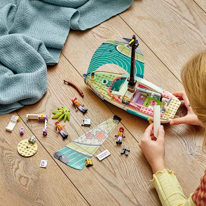 Produktbild LEGO Stephanies Segelabenteuer (41716, LEGO Friends)