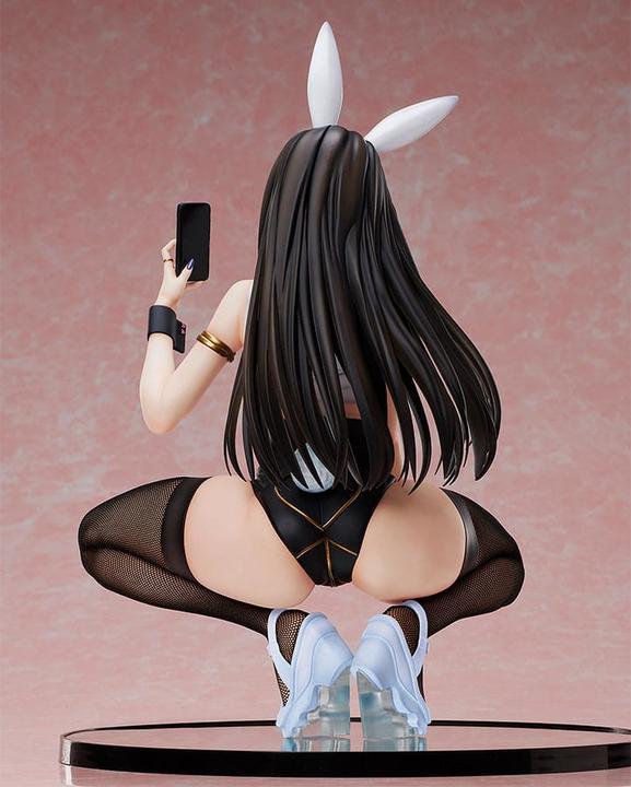 Actual product image Binding Creators Opinion PVC Statue 1/4 Hinatsu Namiguchi Bunny Ver. 31 cm