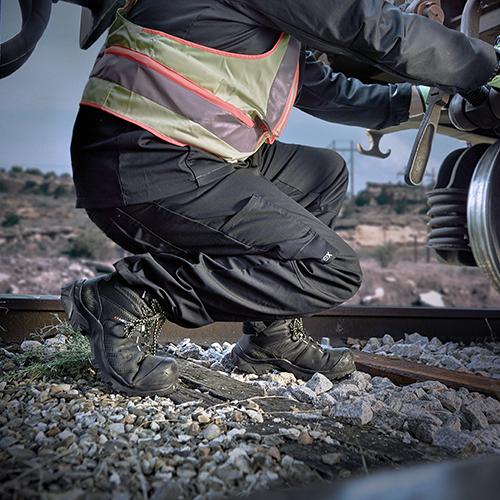 Produktbild Uvex Safety MACSOLE ADVENTURE Herren Sicherheitsstiefel schwarz, mit Zehen-Schutzkappe EN20345 S3, Grösse (S3, 37)