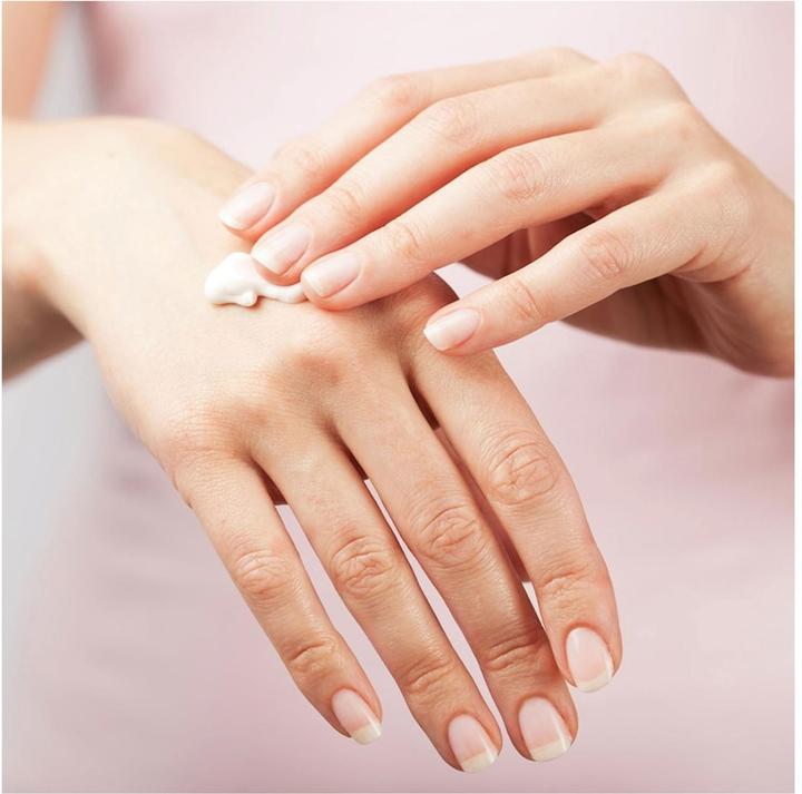 Productafbeelding Tork Hand & Body Lotion ongeparfumeerd 475ml (Vloeibare zeep, 475 ml)