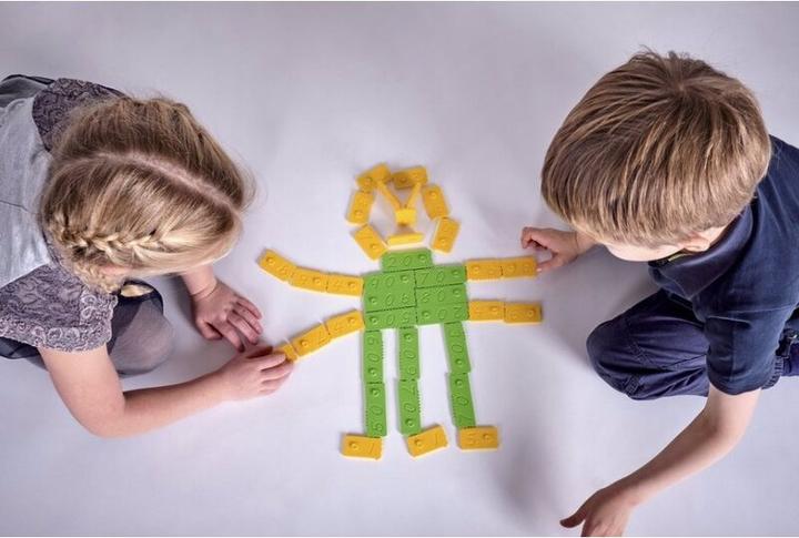 Actual product image Newmero Starter Pack (Kindergarten Set) (Danish, English, French, German, 3 - 7 years)