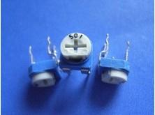 Image du produit OEM Set avec 13 potentiomètres rotatifs 6mm de 1 Ohm 1mOhm chacun 2 pcs.