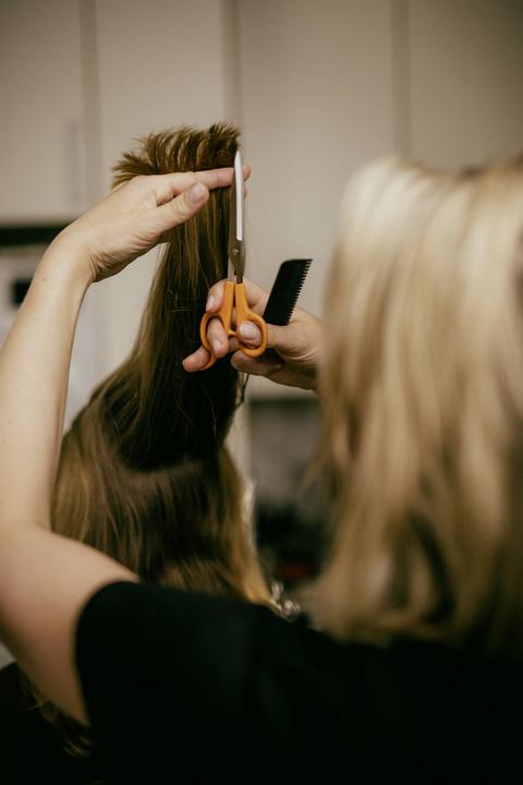 Actual product image Fiskars Barber scissors 1003025 (17 cm)