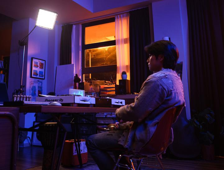 Actual product image Nanlite PavoSlim 120C (Studio light, Surface luminaire, Video light)